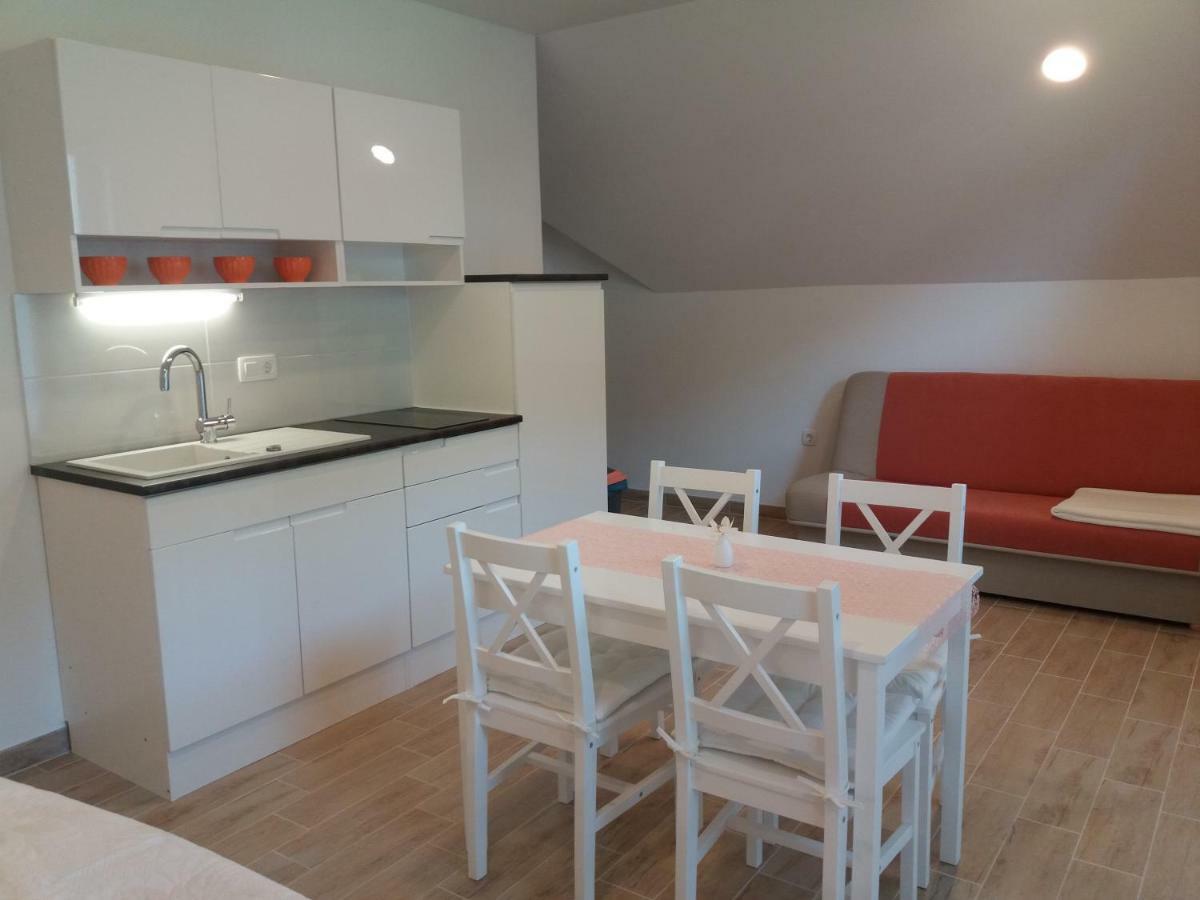 Apartma Bremec-Studio Бохинь Экстерьер фото